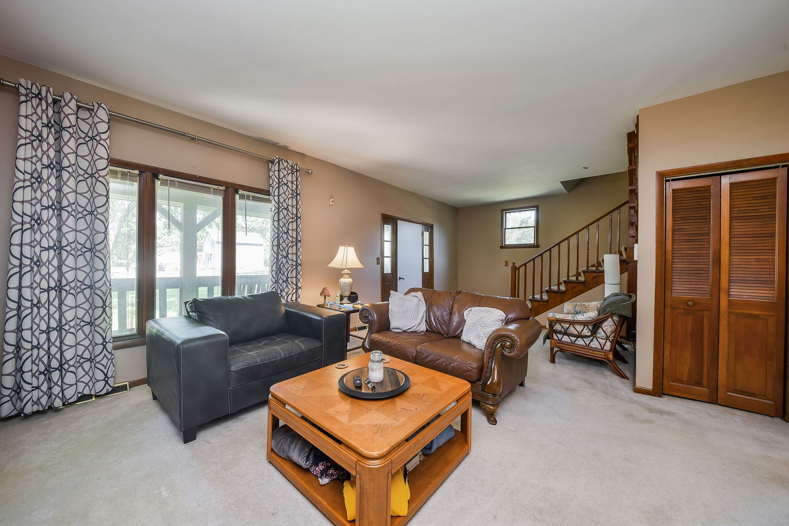 Properties 3 136 Hamlet Street