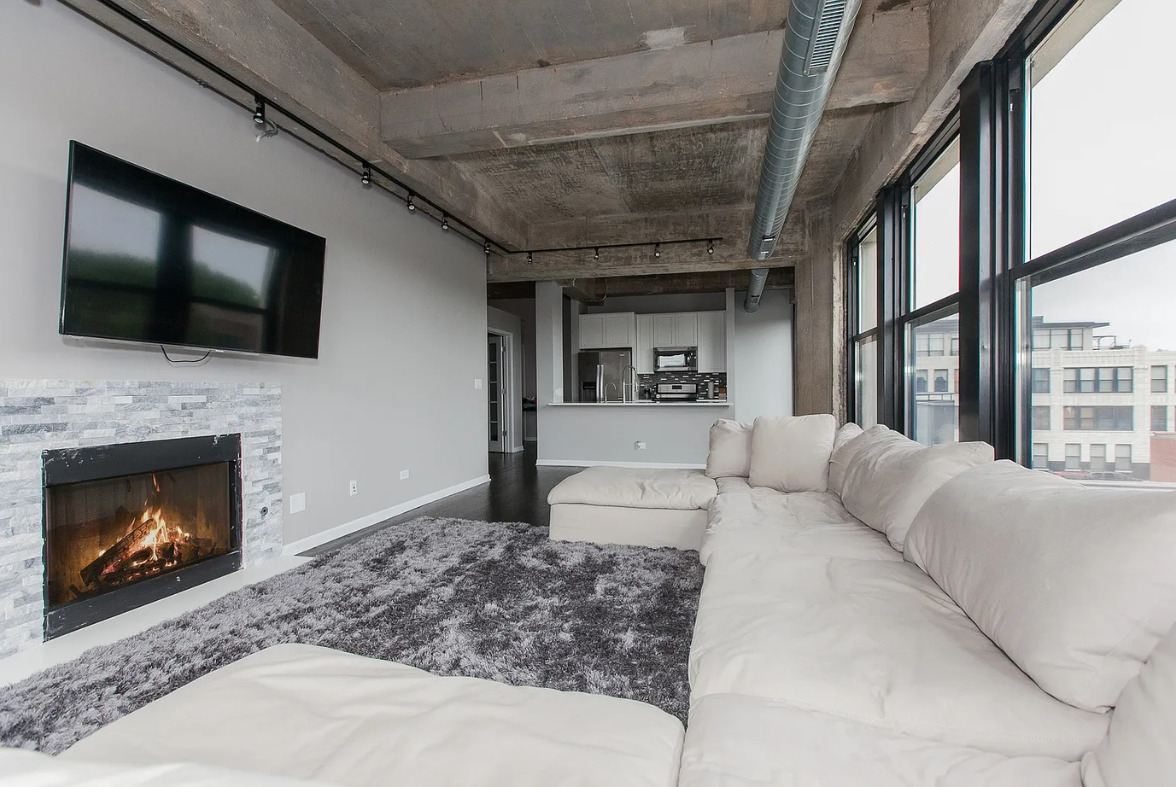 1000 W 15th Street 328