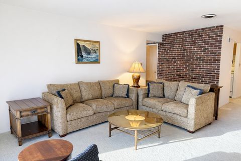 Tiny photo for 9820 S Pulaski Road #122, Oak Lawn, IL 60453 (MLS # 12568653)