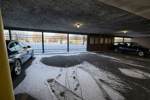 Tiny photo for 9820 S Pulaski Road #122, Oak Lawn, IL 60453 (MLS # 12568653)