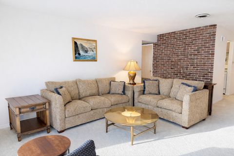 Tiny photo for 9820 S Pulaski Road #122, Oak Lawn, IL 60453 (MLS # 12568653)