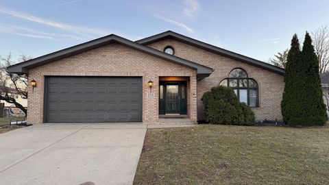 253 E 165TH Street South Holland IL 60473