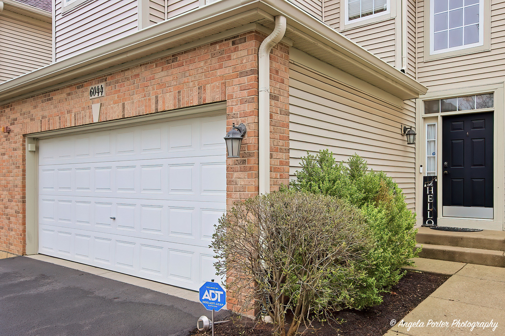 6044 Canterbury Lane 9-3