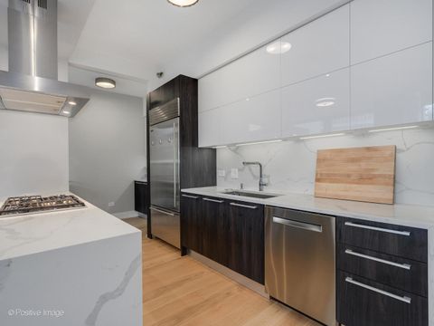 Tiny photo for 600 N KINGSBURY Street #309, Chicago, IL 60654 (MLS # 12510260)