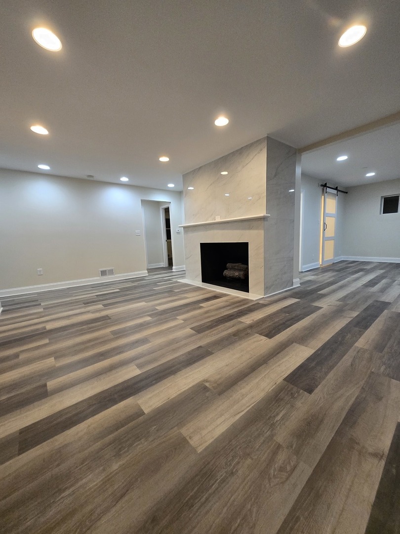 813 Chicago Road