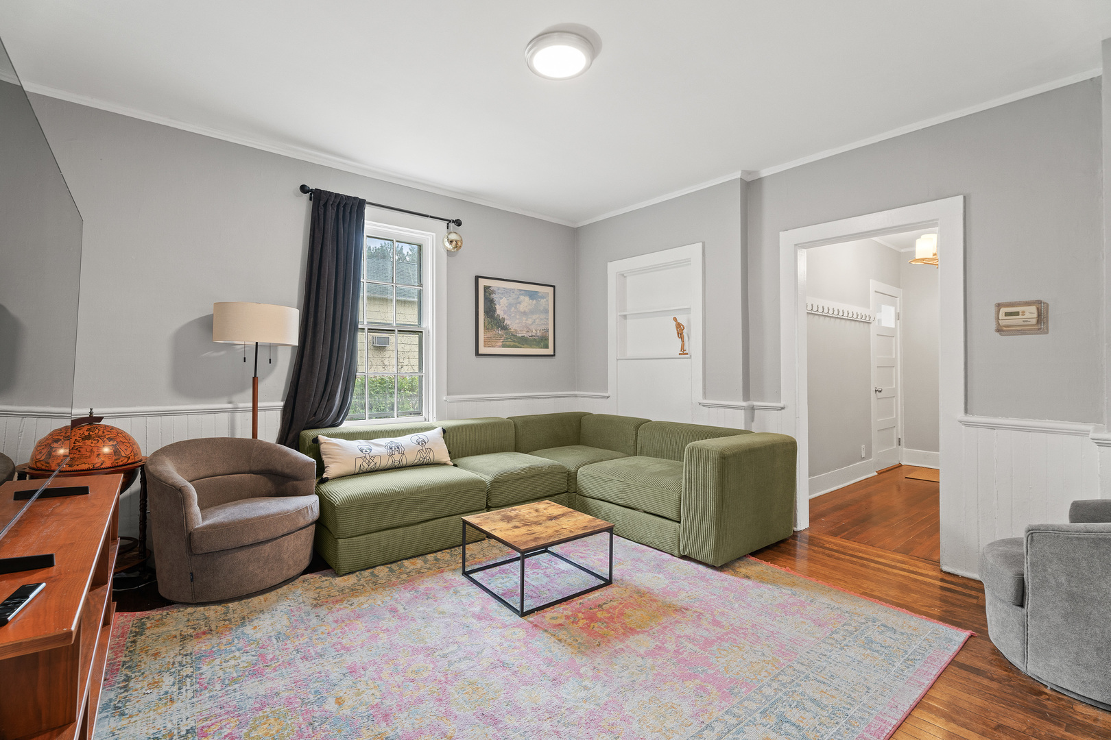 1235 Leon Place