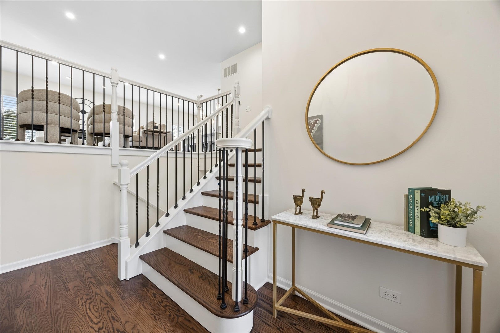 585 Linden Court
