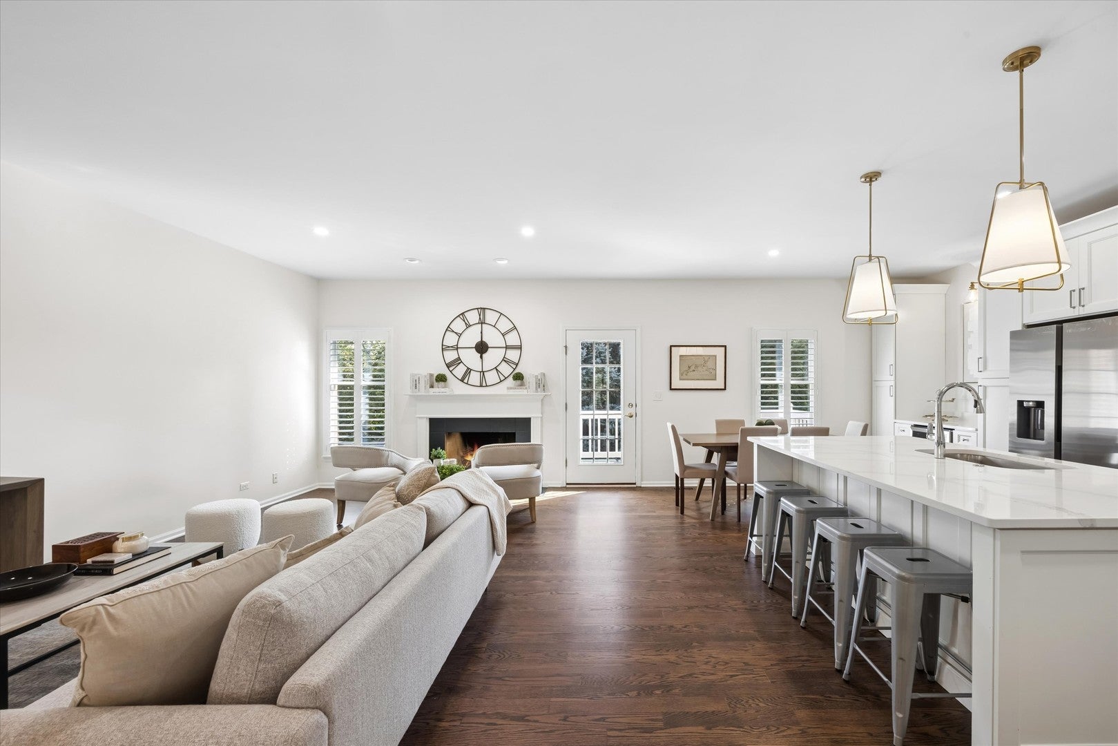585 Linden Court