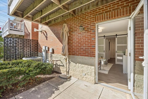 Tiny photo for 585 Linden Court, Geneva, IL 60134 (MLS # 12765225)