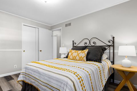 Tiny photo for 6616 N Greenmont Road, Peoria, IL 61614 (MLS # 12509321)