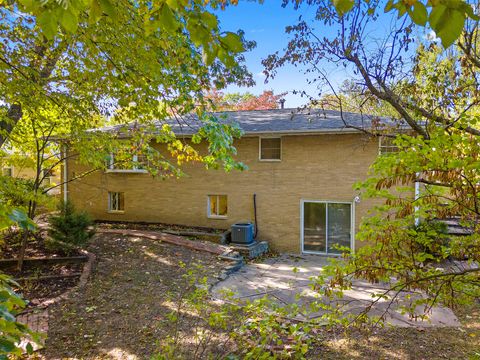 Tiny photo for 6616 N Greenmont Road, Peoria, IL 61614 (MLS # 12509321)