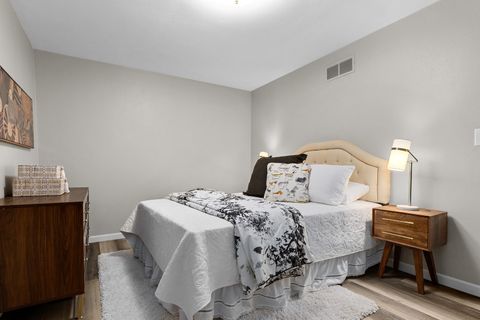 Tiny photo for 6616 N Greenmont Road, Peoria, IL 61614 (MLS # 12509321)