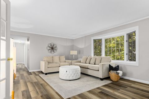 Tiny photo for 6616 N Greenmont Road, Peoria, IL 61614 (MLS # 12509321)