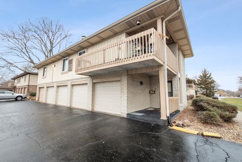 Photo of 15721 Orlan Brook Drive #90, Orland Park, IL 60462 (MLS # 12542588)