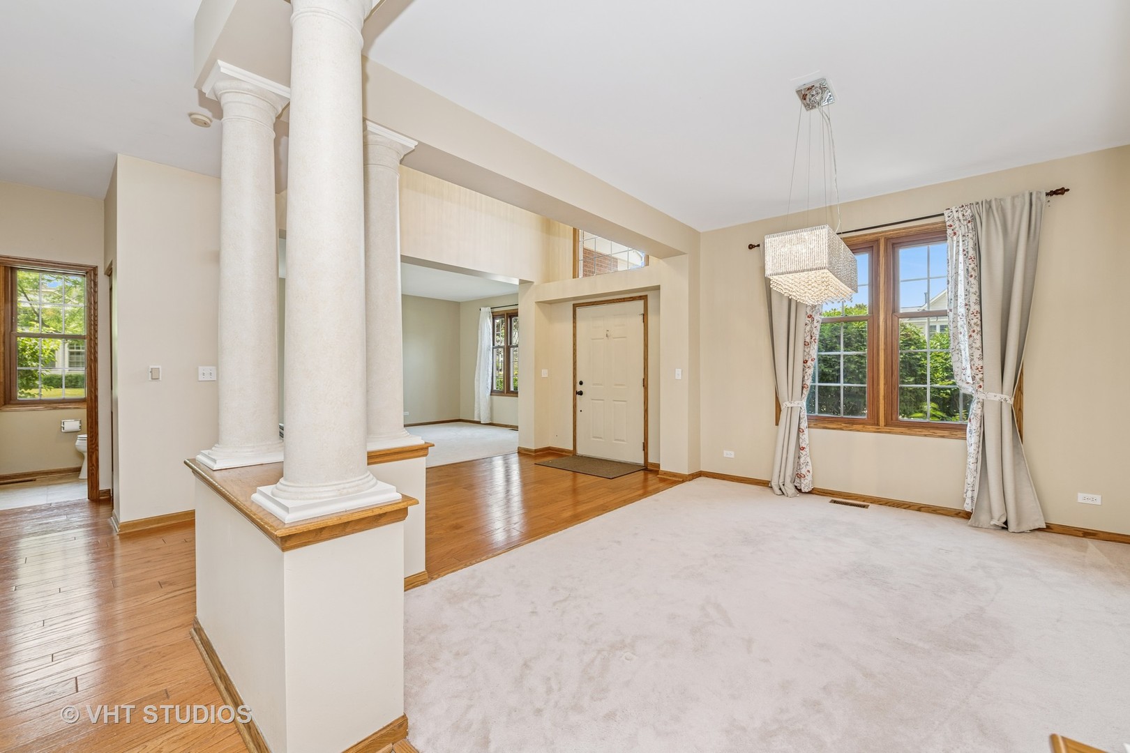 1266 Thorndale Lane