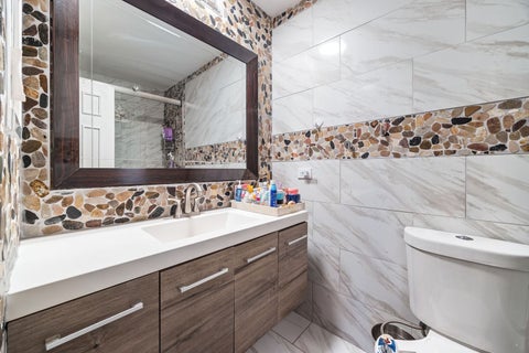 Tiny photo for Chicago, IL 60645 (MLS # 12754603)