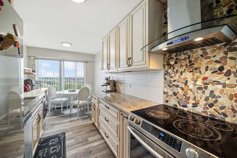 Tiny photo for Chicago, IL 60645 (MLS # 12754603)