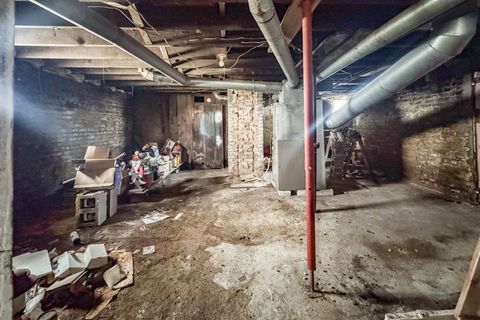 Tiny photo for 603 W Oakland Avenue, Bloomington, IL 61701 (MLS # 12453581)