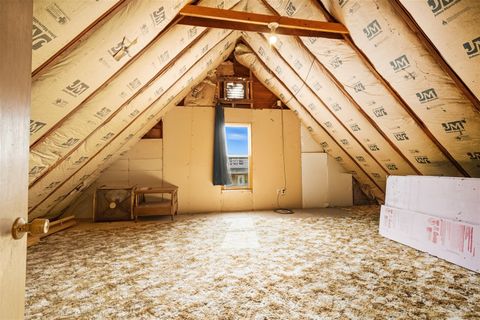 Tiny photo for 603 W Oakland Avenue, Bloomington, IL 61701 (MLS # 12453581)