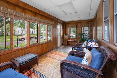 Tiny photo for 1537 43rd Street, Rock Island, IL 61201 (MLS # 12651640)