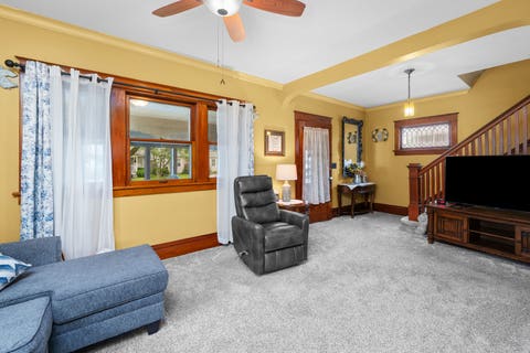 Tiny photo for 1537 43rd Street, Rock Island, IL 61201 (MLS # 12651640)