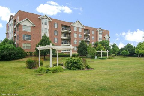 Tiny photo for 3100 Town Square Drive #204, Rolling Meadows, IL 60008 (MLS # 12540890)