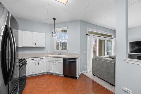 Tiny photo for 3100 Town Square Drive #204, Rolling Meadows, IL 60008 (MLS # 12540890)