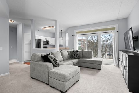 Tiny photo for 3100 Town Square Drive #204, Rolling Meadows, IL 60008 (MLS # 12540890)