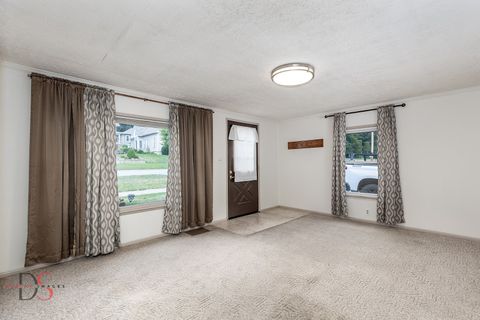 Tiny photo for 414 W Bluff Street, Marseilles, IL 61341 (MLS # 12459675)