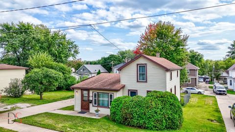 Tiny photo for 414 W Bluff Street, Marseilles, IL 61341 (MLS # 12459675)