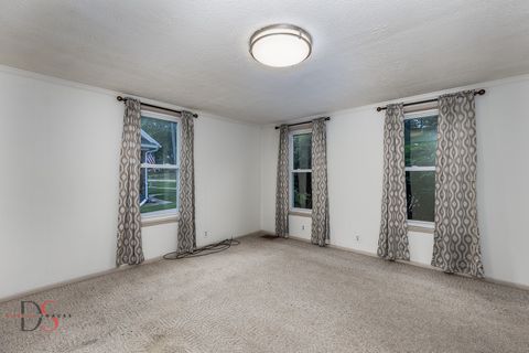 Tiny photo for 414 W Bluff Street, Marseilles, IL 61341 (MLS # 12459675)