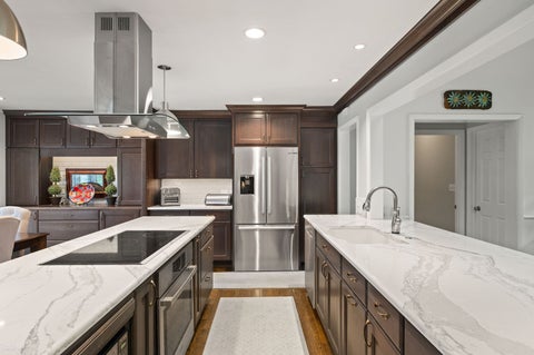 Tiny photo for 2111 Bosworth Lane, Northfield, IL 60093 (MLS # 12713141)