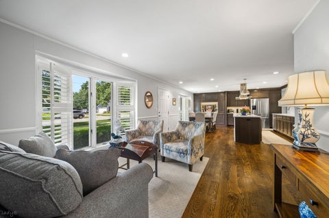 Tiny photo for 2111 Bosworth Lane, Northfield, IL 60093 (MLS # 12713141)