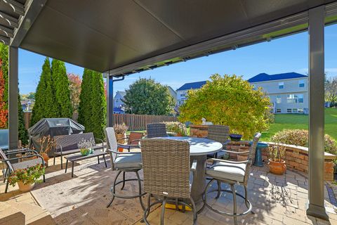 Tiny photo for 1721 Pin Oak Lane, Elgin, IL 60120 (MLS # 12508135)