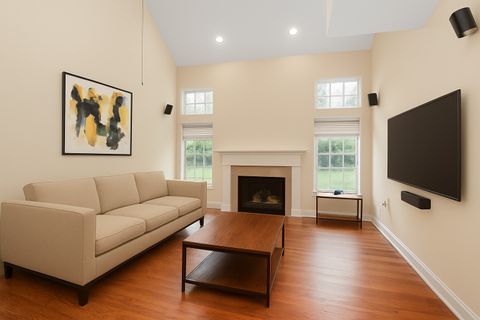 Tiny photo for 4715 Auvergne Avenue #4715, Lisle, IL 60532 (MLS # 12521321)