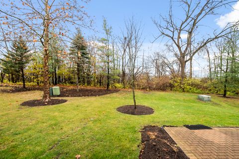 Tiny photo for 4715 Auvergne Avenue #4715, Lisle, IL 60532 (MLS # 12521321)