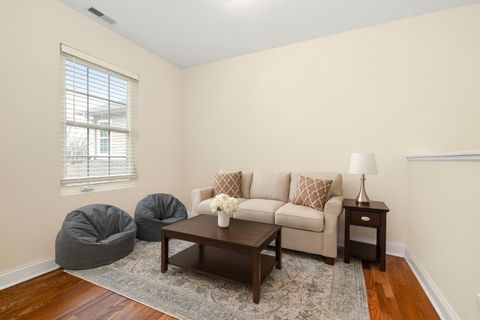 Tiny photo for 4715 Auvergne Avenue #4715, Lisle, IL 60532 (MLS # 12521321)