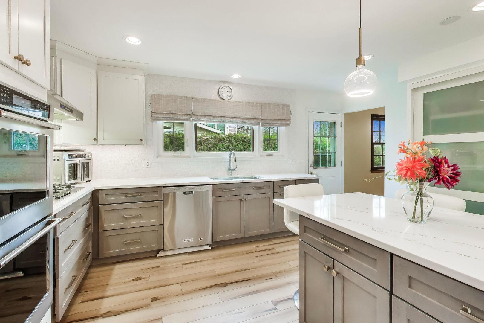 2412 Happy Hollow Road