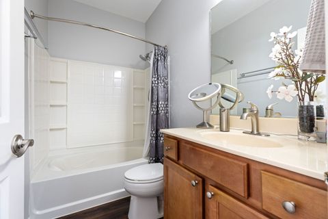 Tiny photo for 922 Summit Creek Drive, Shorewood, IL 60404 (MLS # 12579580)