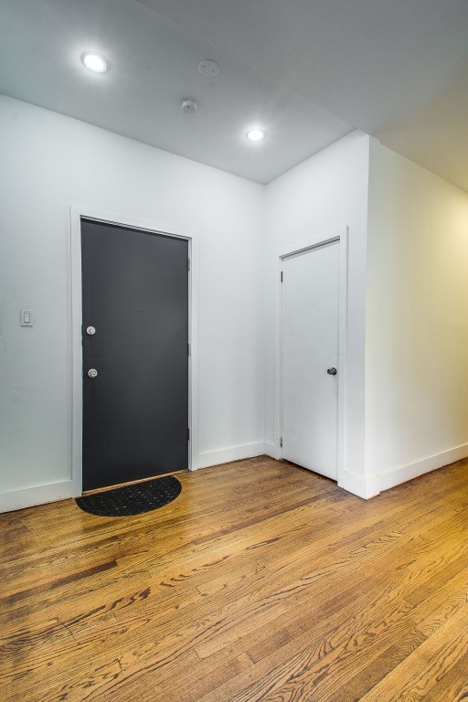 1145 E Hyde Park Boulevard 2A