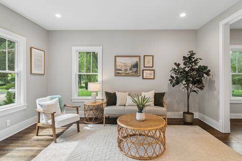 Tiny photo for 209 Raymond Avenue, Barrington, IL 60010 (MLS # 12687136)