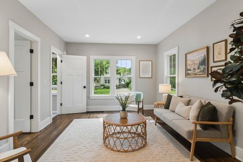 Tiny photo for 209 Raymond Avenue, Barrington, IL 60010 (MLS # 12687136)