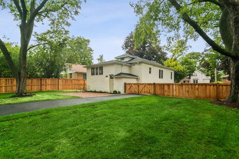 Tiny photo for 209 Raymond Avenue, Barrington, IL 60010 (MLS # 12687136)
