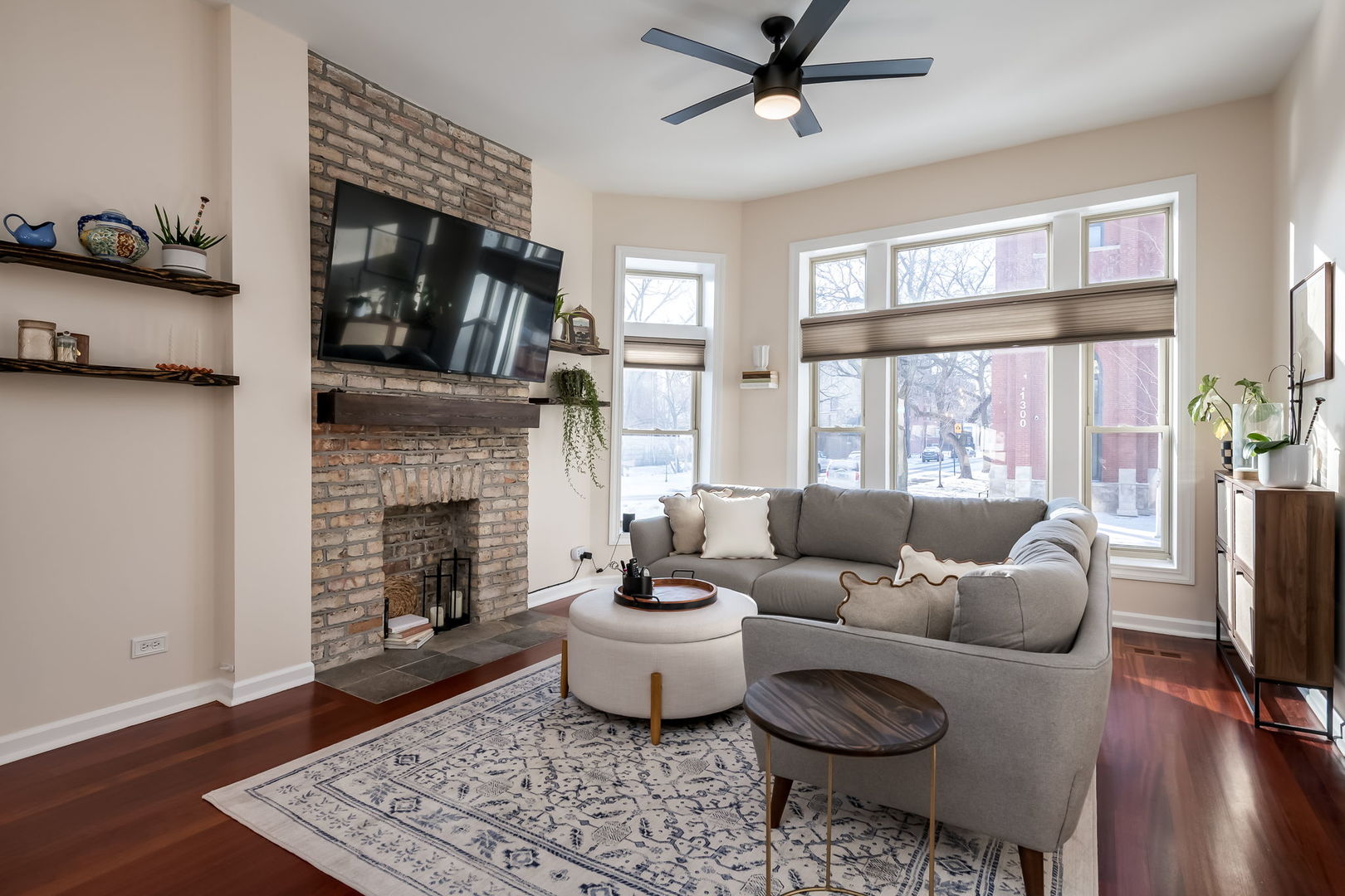 1301 N Artesian Avenue 1F