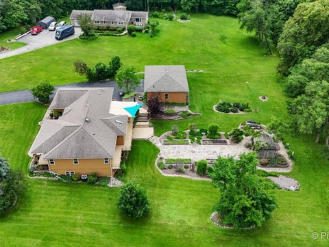 Tiny photo for 28 Tomahawk Trail, Oswego, IL 60543 (MLS # 12689960)