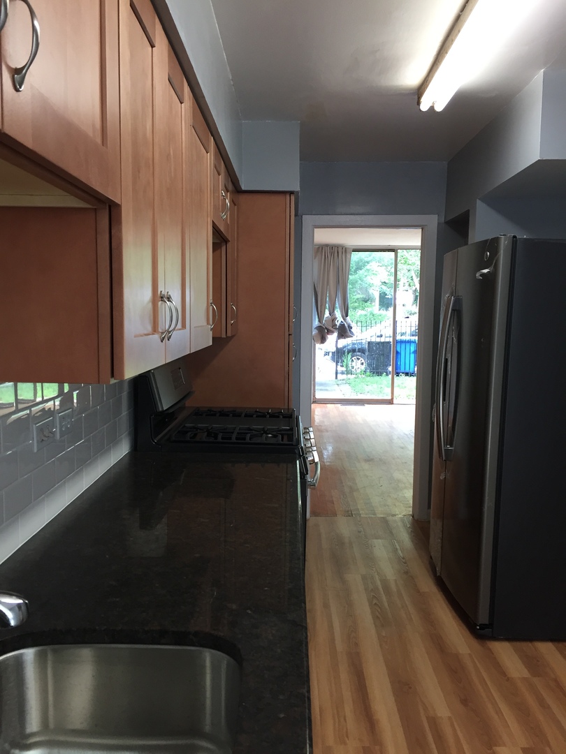 1428 E 55th Street