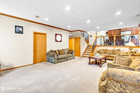 Tiny photo for 8619 Linder Avenue, Burbank, IL 60459 (MLS # 12508201)