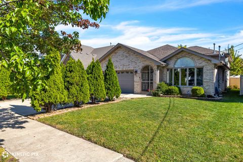 Tiny photo for 8619 Linder Avenue, Burbank, IL 60459 (MLS # 12508201)