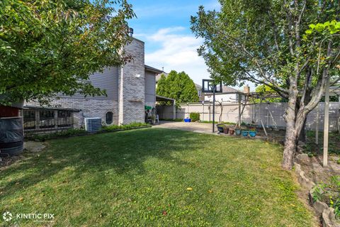 Tiny photo for 8619 Linder Avenue, Burbank, IL 60459 (MLS # 12508201)