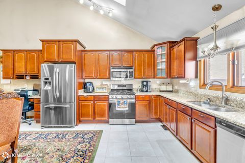 Tiny photo for 8619 Linder Avenue, Burbank, IL 60459 (MLS # 12508201)